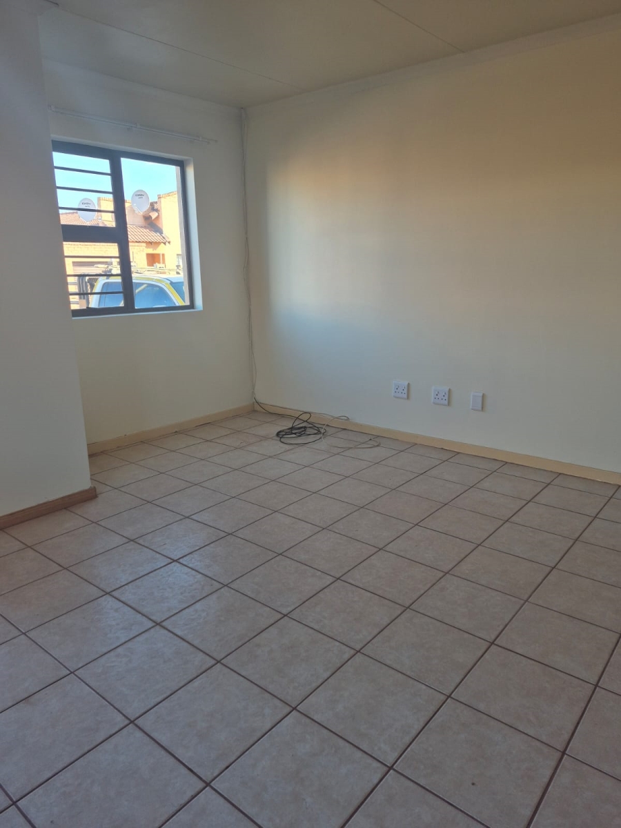To Let 3 Bedroom Property for Rent in Kathu Northern Cape